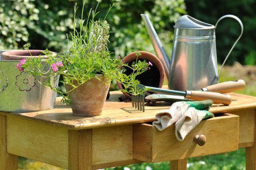 Explanation of cookie types for a gardening service site